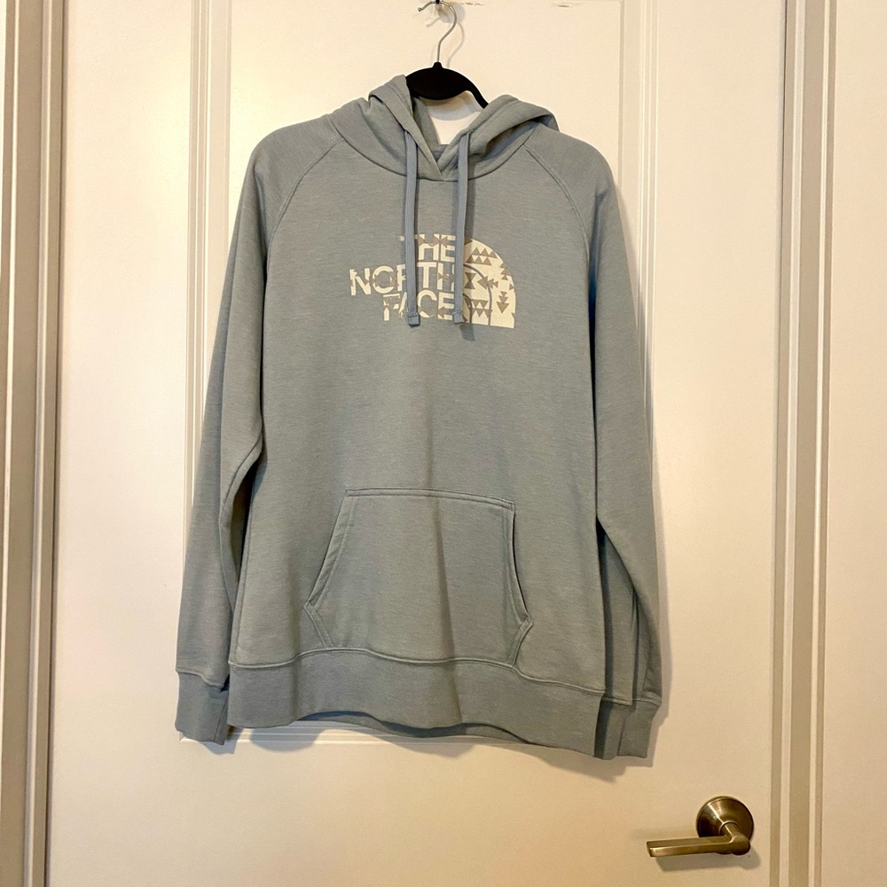 Light Blue The North Face Women’s Pullover Hoodie